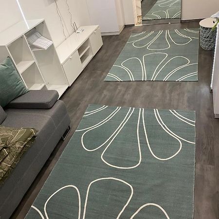 Karos Night Sky Apartment Zalakaros Ngoại thất bức ảnh